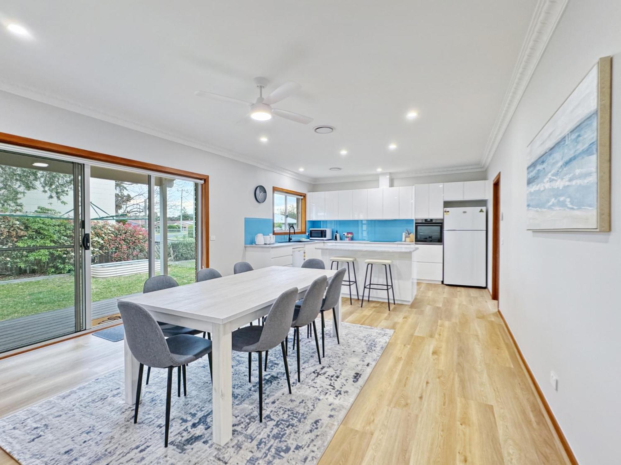 4-Bed Beach House With Garden & Alfresco Dining Tomakin 外观 照片
